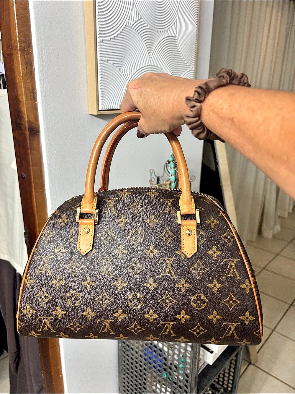 Louis Vuitton Ribiera Monogram Satchel Brown & Gold